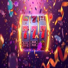 Antarmuka permainan Wild Fireworks di fokusjitu dengan gulungan dan tombol kontrol